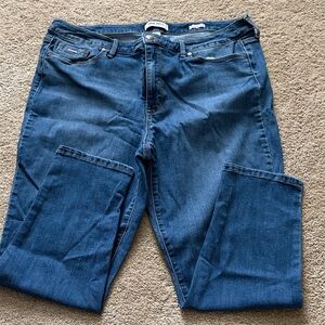 Nine West Blue Midwash Straight Leg Cropped Jeans